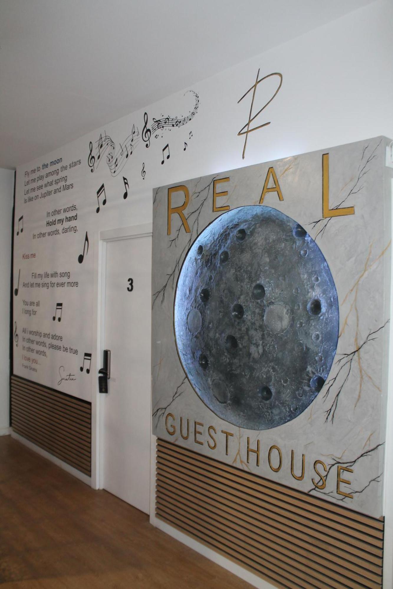 Guest house Real *